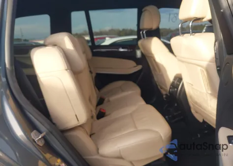 2019 Mercedes-Benz Gls 550 4Matic z USA, uszkodzony, nr VIN 4JGDF7DE5KB233499